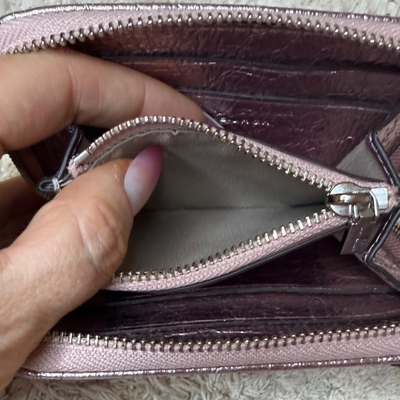 Tory Burch Pink Metallic Small Kira Moto Quilted Zip Around Wallet - Picture 10 of 11